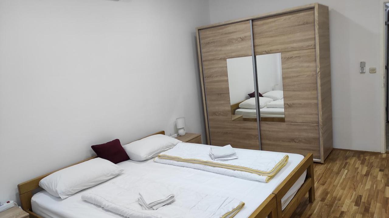 Apartment Mejtas - Center Of Sarajevo Ngoại thất bức ảnh