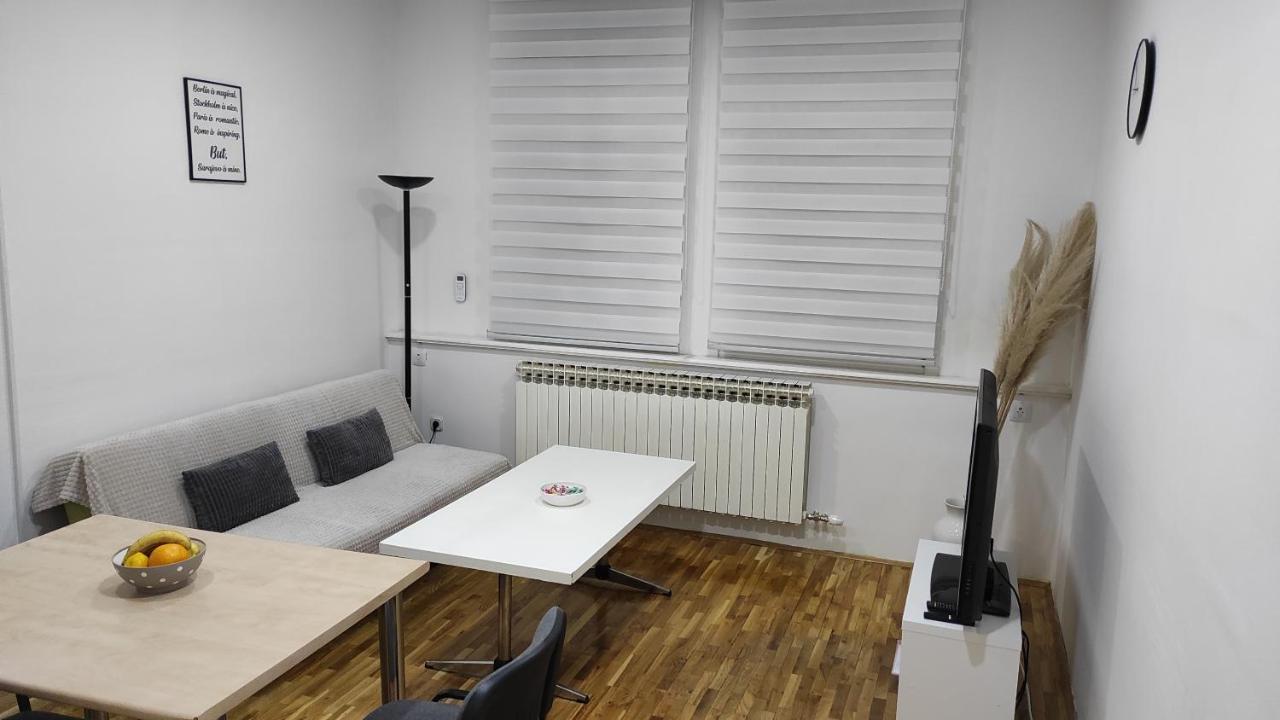 Apartment Mejtas - Center Of Sarajevo Ngoại thất bức ảnh